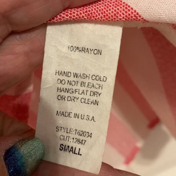 ODDY Size Small pink and white strap top with 2tier ruffle/bell sleeves. - Picture 6 of 8